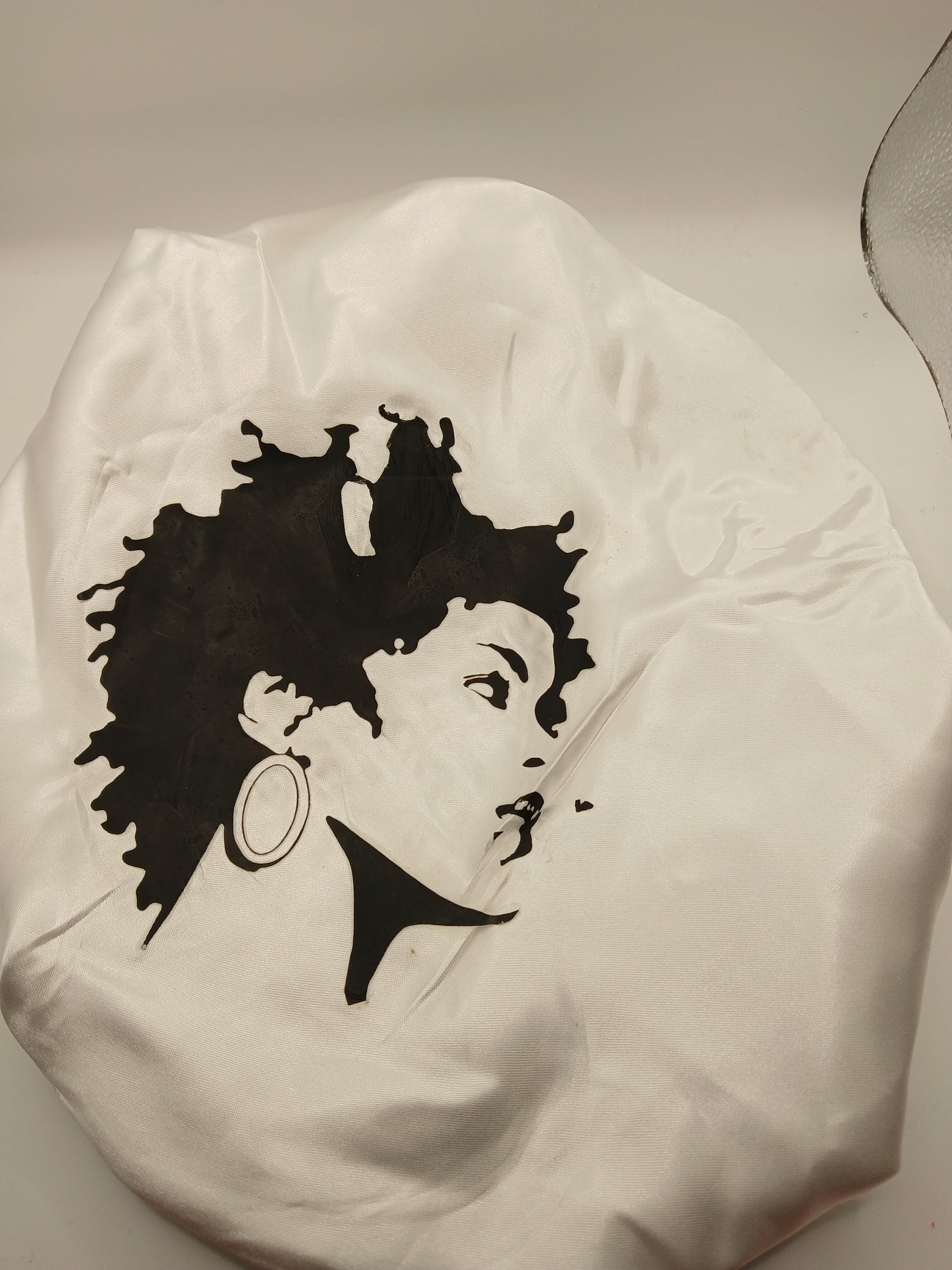Black woman bonnet
