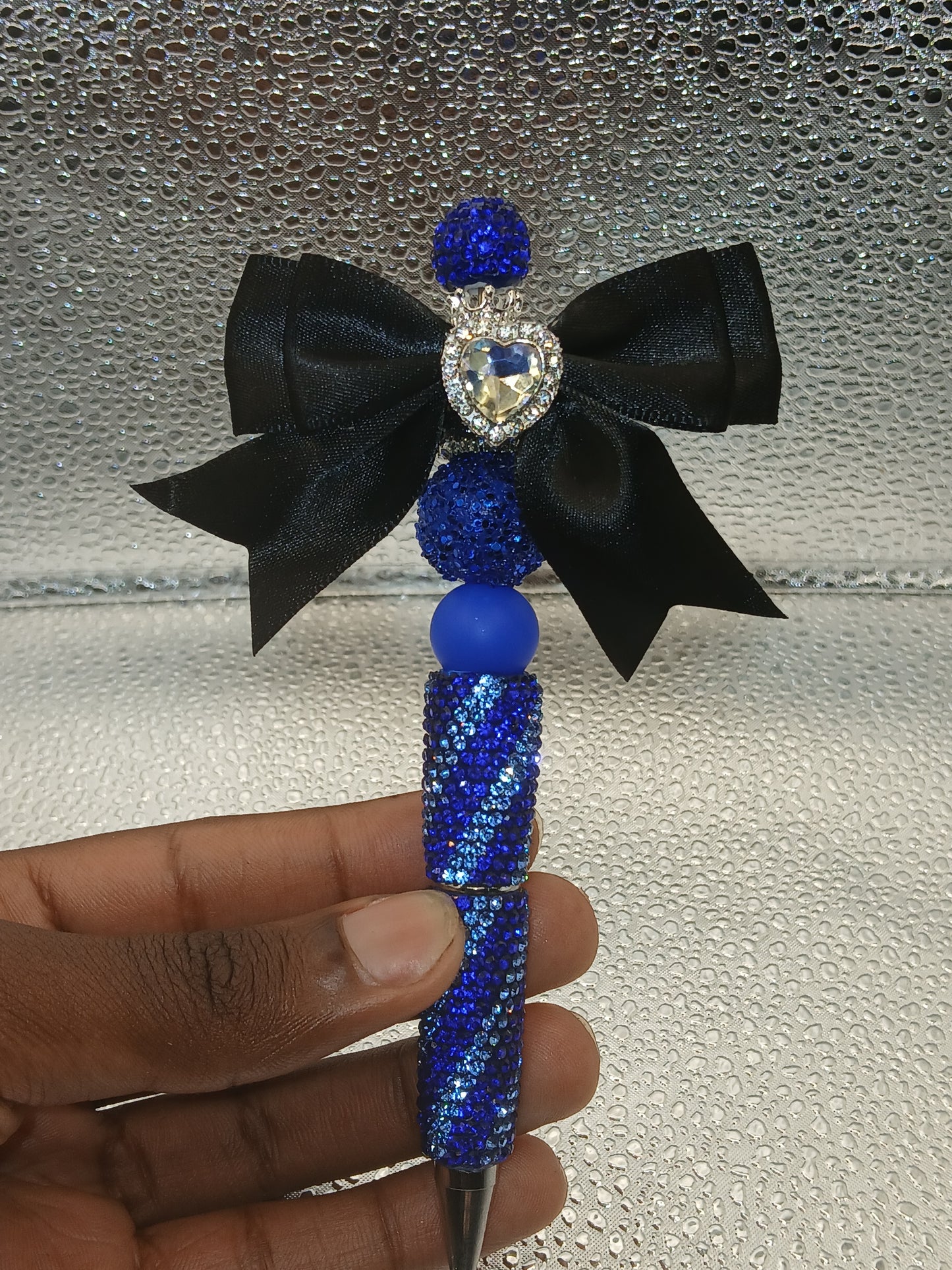 Dark Blue diva