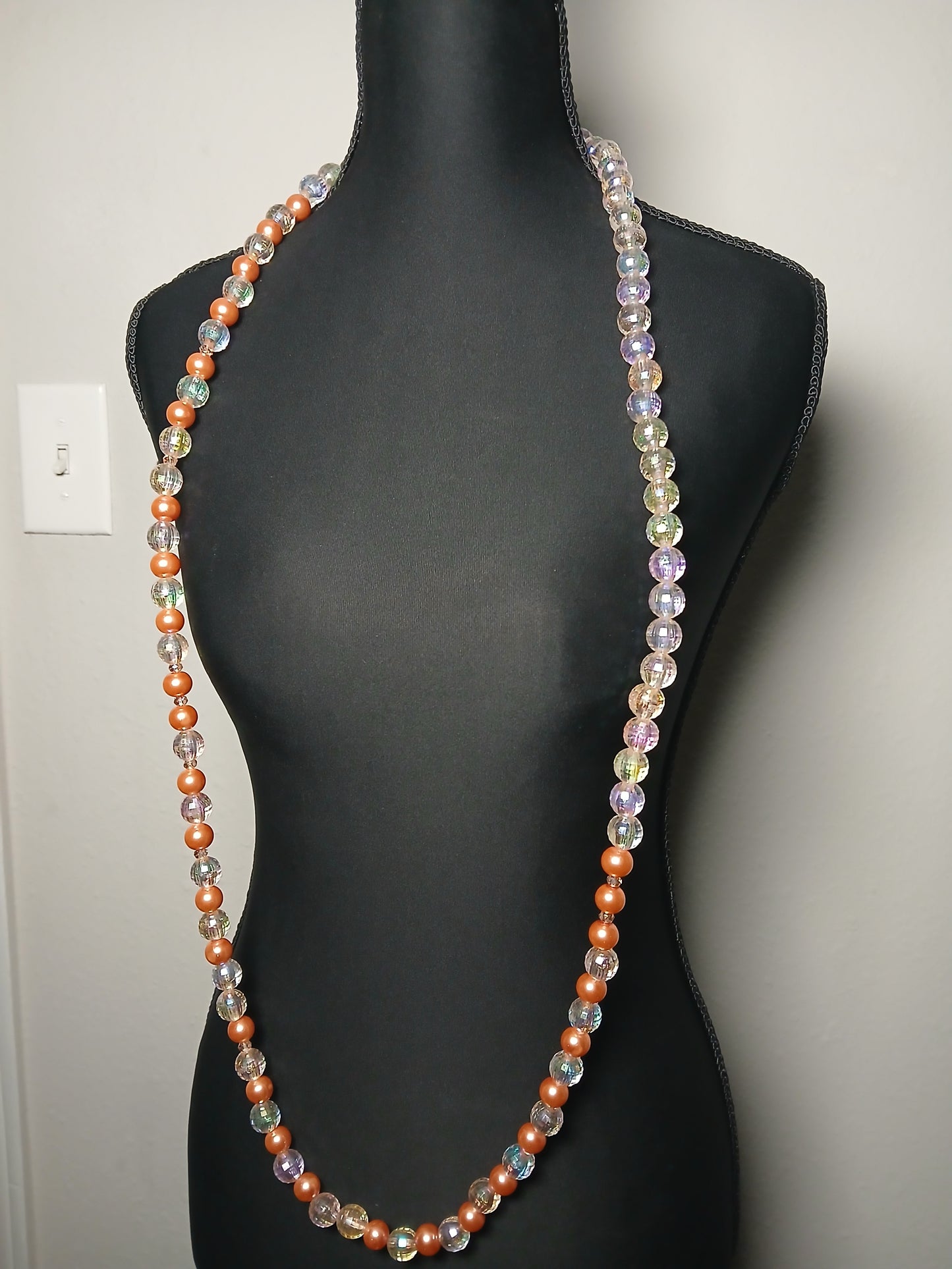 Pink mama long necklace