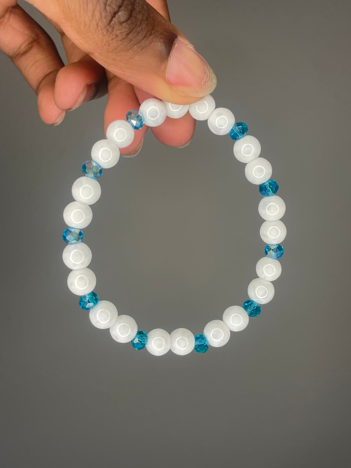 Aurie blue