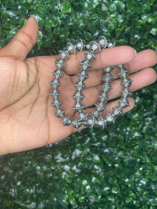 Metal set