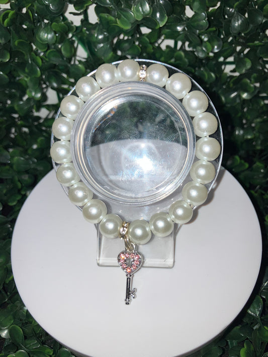 Pearl key bracelet
