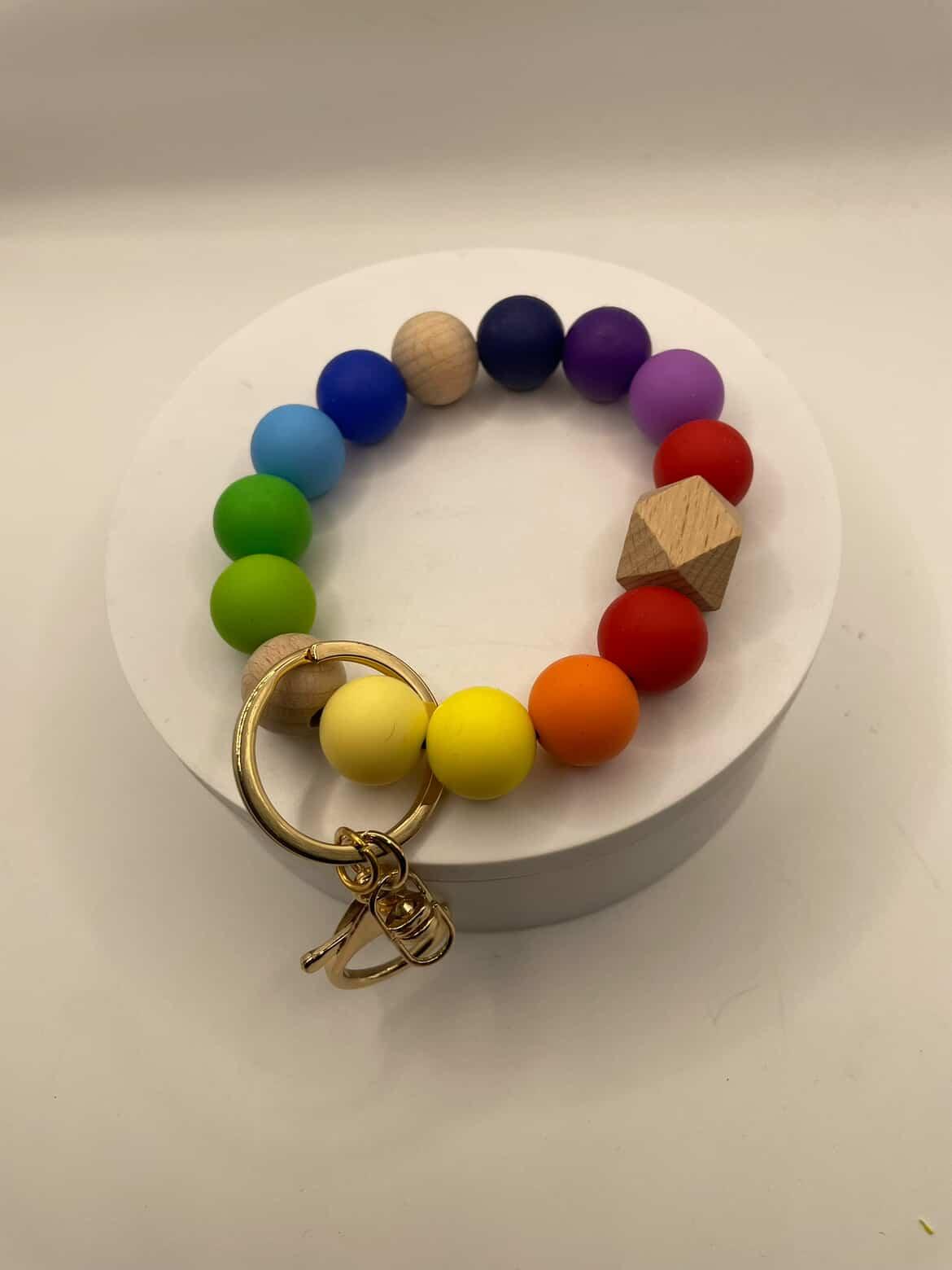 Rainbow pride 🌈 Keychain bracelet