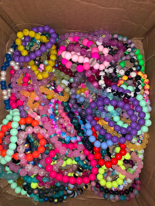 Beaded bracelets scoops